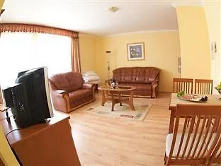 Jarja 3*