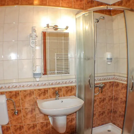 Jarja Hotel