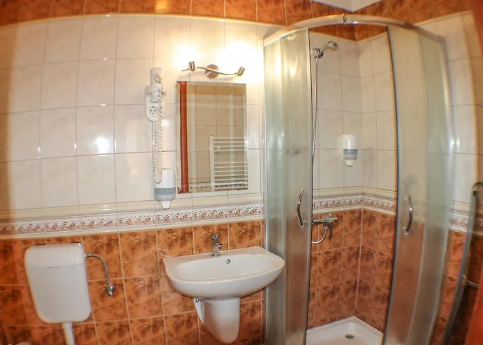 Jarja Hotel